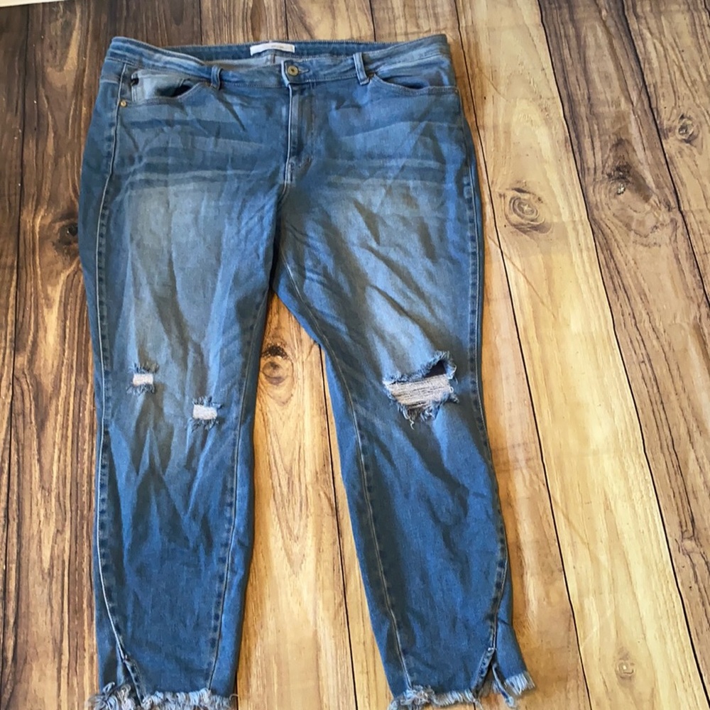 KanCan Demi’s Jeans size 2XL
